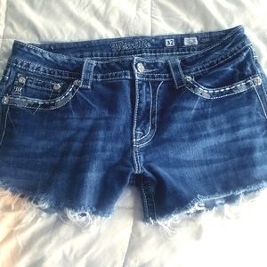Miss me shorts 32